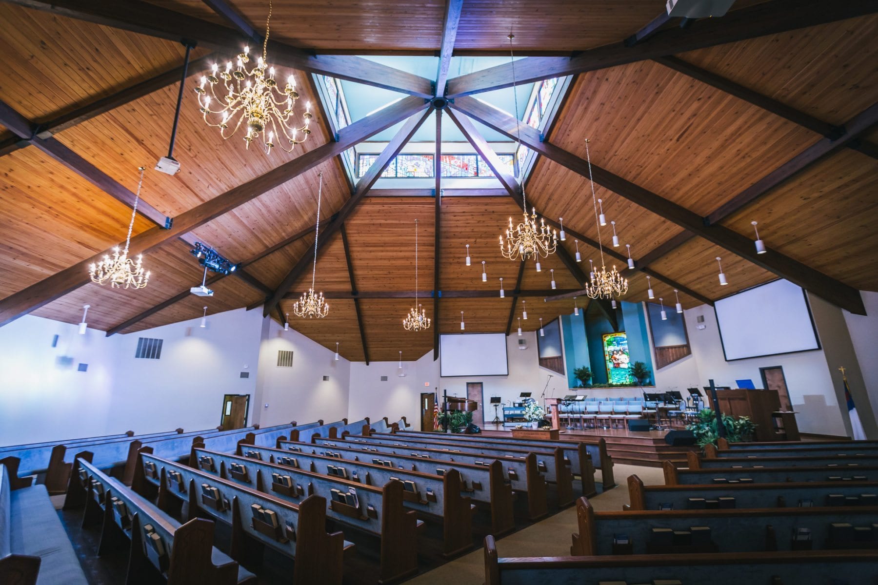 traditional churches in greenville sc